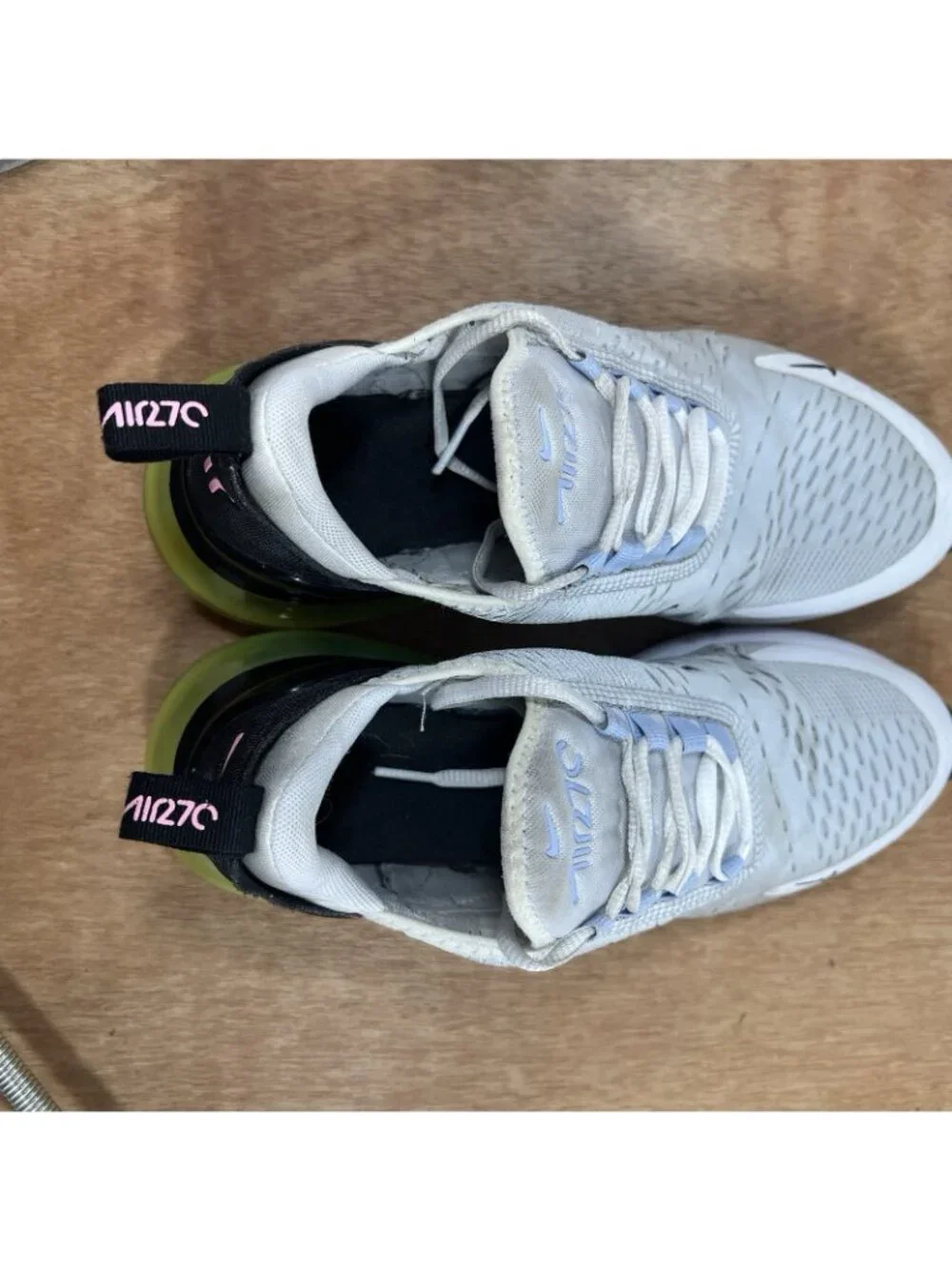 Nike Air Max 270 Women Size 8 Pure Platinum Black Volt FJ0734-043